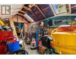 140 EMERSON AVENUE - 32