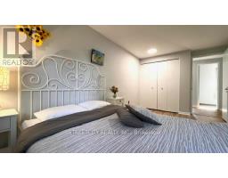 1827 ALDERSBROOK GATE - 18