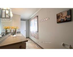 1827 ALDERSBROOK GATE - 20