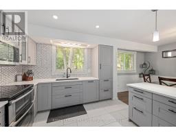 93 ST LAWRENCE BOULEVARD - 10