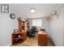 93 ST LAWRENCE BOULEVARD - 16