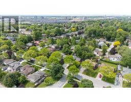 93 ST LAWRENCE BOULEVARD - 34