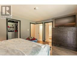 8709 SPRINGFIELD ROAD - 17