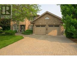 408 SUNNYSIDE CRESCENT - 3
