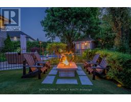 408 SUNNYSIDE CRESCENT - 47