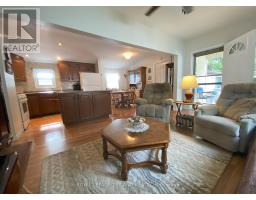 2 - 9951 NORTHVILLE CRESCENT - 5