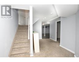 1381 BLACKMAPLE DRIVE - 32
