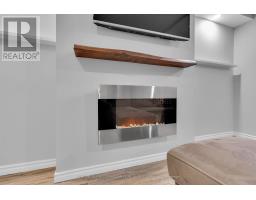 24 - 10 CHALKSTONE DRIVE - 34