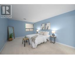 206 - 300 EVERGLADE CRESCENT - 18