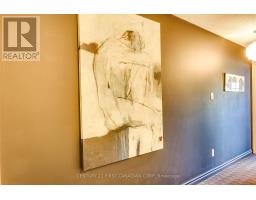 53 - 1570 RICHMOND STREET - 22