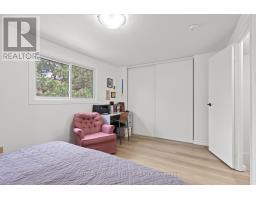 64 - 40 TIFFANY DRIVE - 19