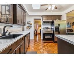 96 CAYUGA CRESCENT - 14