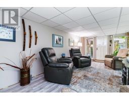 96 CAYUGA CRESCENT - 17