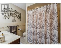 96 CAYUGA CRESCENT - 21