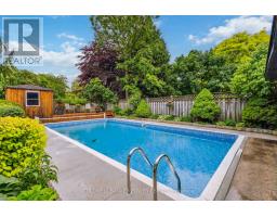 96 CAYUGA CRESCENT - 32
