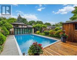 96 CAYUGA CRESCENT - 35