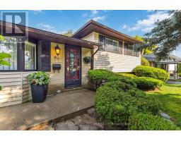 96 CAYUGA CRESCENT - 5