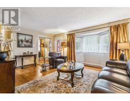 96 CAYUGA CRESCENT - 9