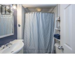 36 DUCHESS AVENUE - 19