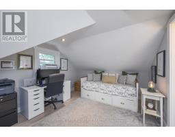 36 DUCHESS AVENUE - 20