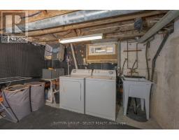 36 DUCHESS AVENUE - 27