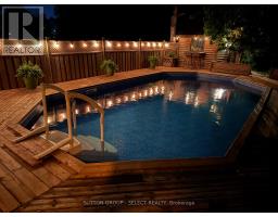 36 DUCHESS AVENUE - 42