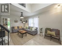 36 DUCHESS AVENUE - 8