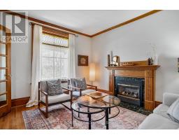 44 WINDSOR AVENUE - 12