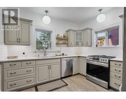 44 WINDSOR AVENUE - 16