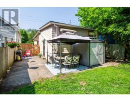 17 WESTON STREET - 30