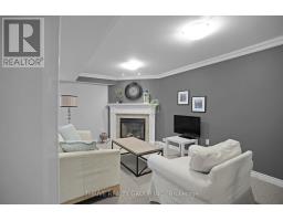 4 - 1478 ADELAIDE STREET N - 31