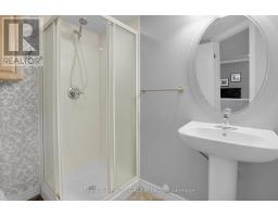 4 - 1478 ADELAIDE STREET N - 35