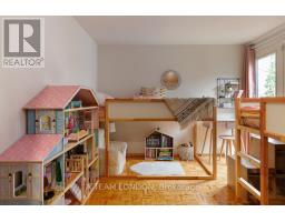 763 CLEARVIEW CRESCENT - 29