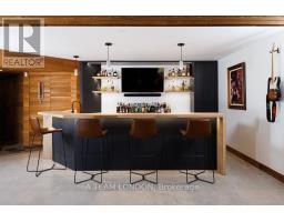763 CLEARVIEW CRESCENT - 34