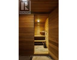 763 CLEARVIEW CRESCENT - 38