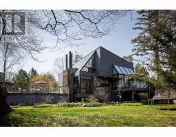 763 CLEARVIEW CRESCENT - 40