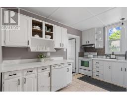 239 HIGHBURY AVENUE - 16