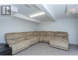 57 ROUNDHILL COURT - 32
