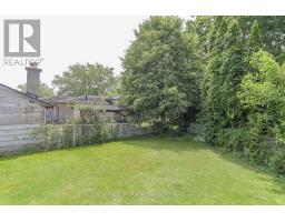 57 ROUNDHILL COURT - 43