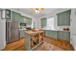 19 ASKIN STREET - 14