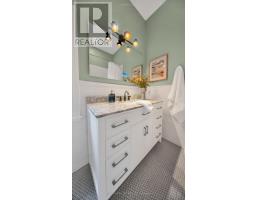 19 ASKIN STREET - 23