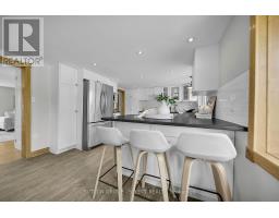 2617 QUEENS STREET - 17