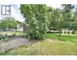2617 QUEENS STREET - 39