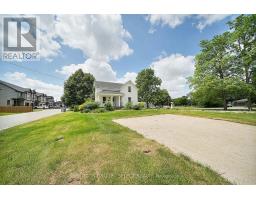 2617 QUEENS STREET - 4