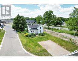 2617 QUEENS STREET - 5