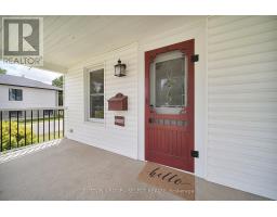2617 QUEENS STREET - 7
