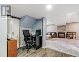 59 DAVID DRIVE E - 22