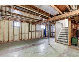597 VICTORIA STREET - 19