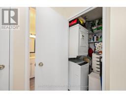 805 - 1600 ADELAIDE STREET N - 17