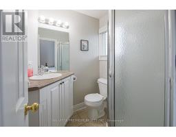 1908 CORONATION DRIVE - 32